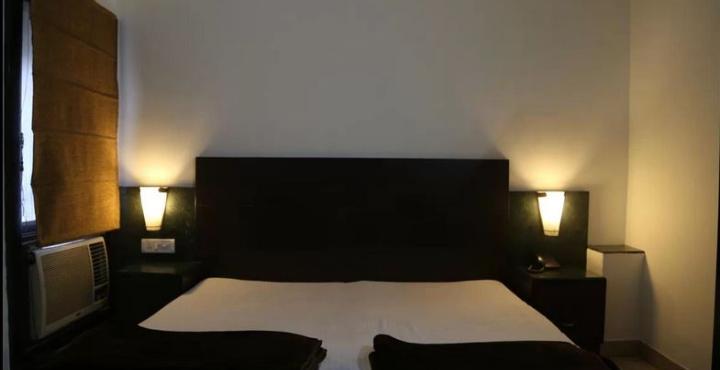 Oyo 13541 Otani Hotel دلهي المظهر الخارجي الصورة