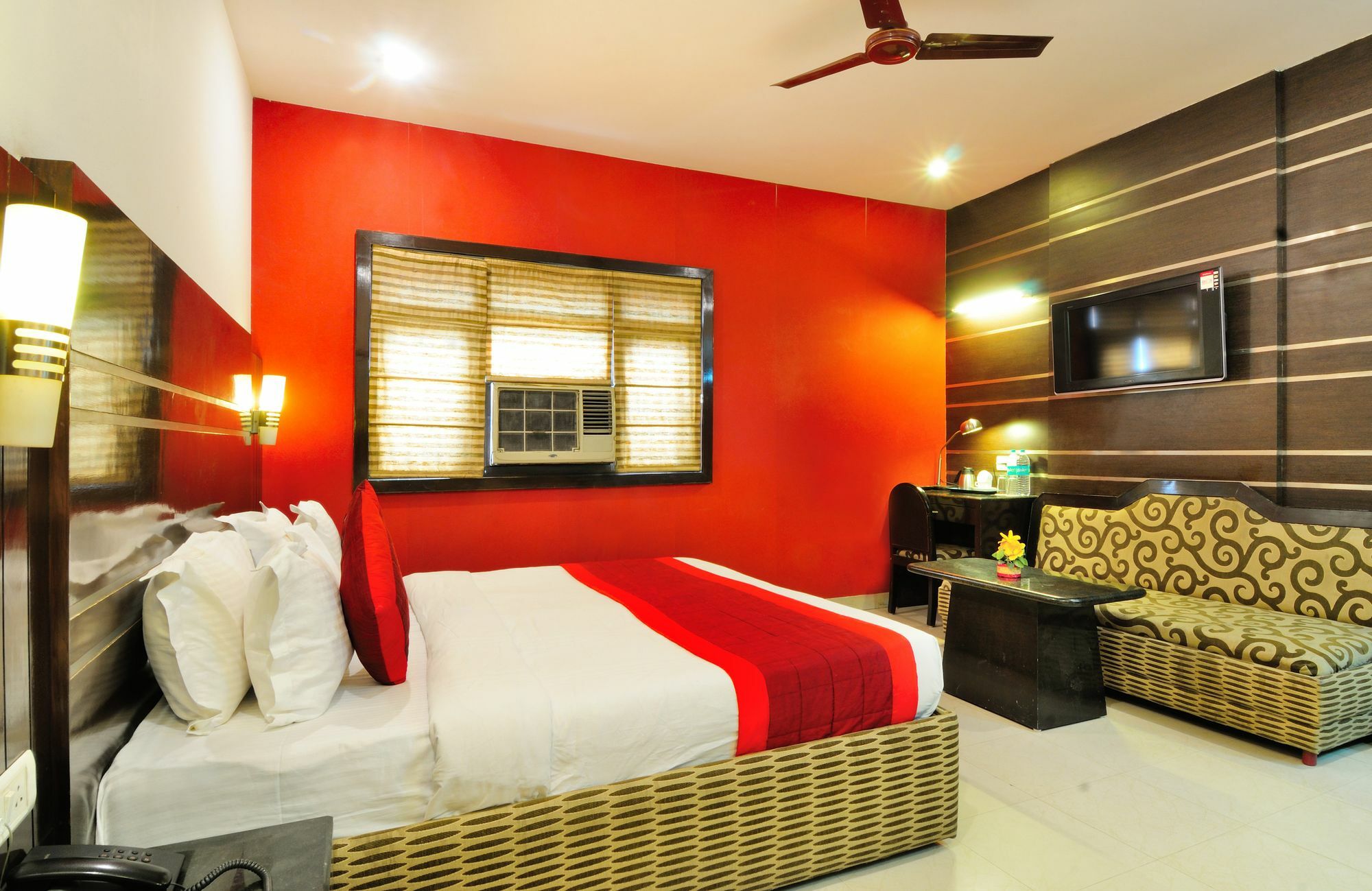Oyo 13541 Otani Hotel دلهي المظهر الخارجي الصورة