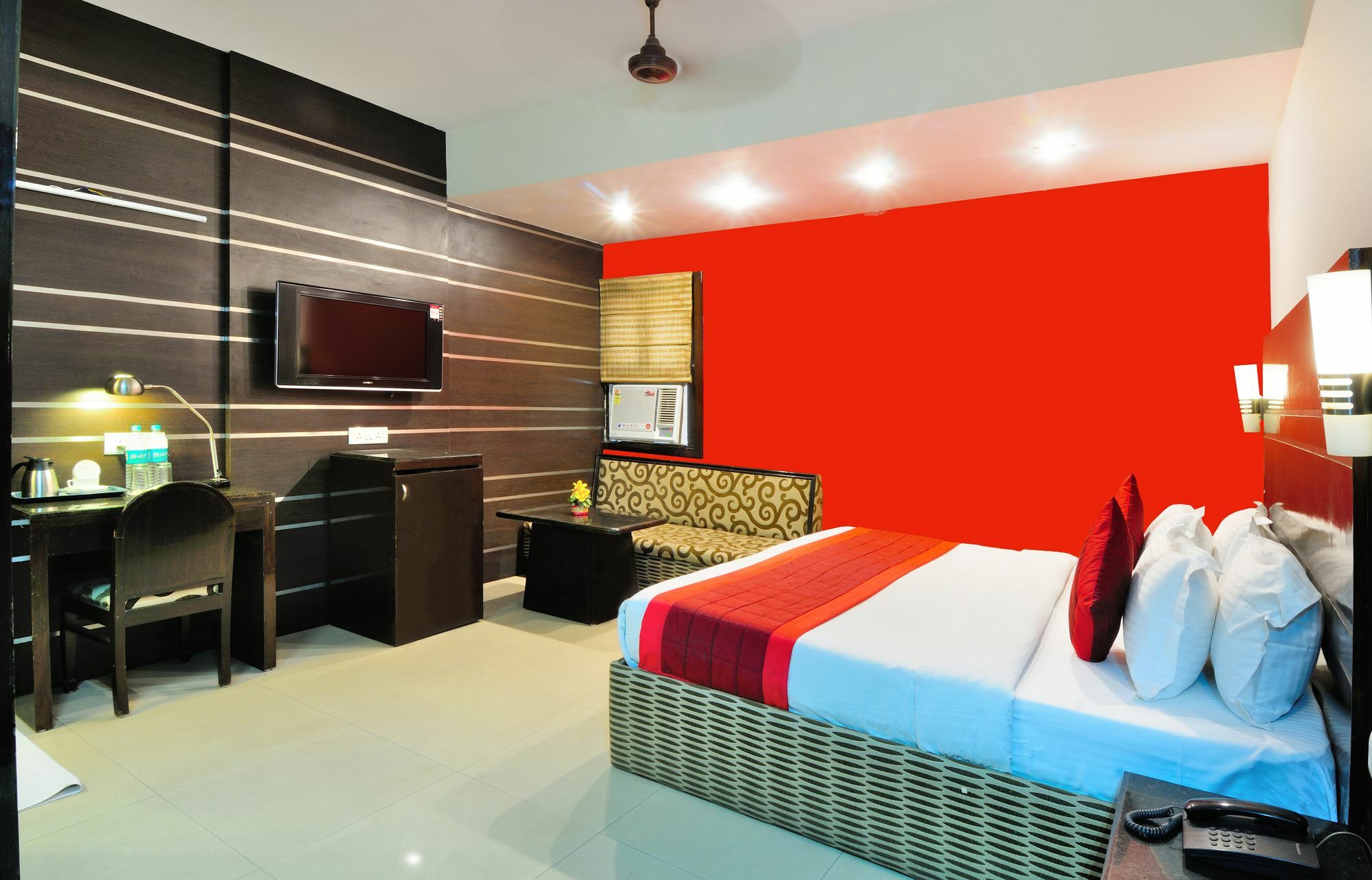 Oyo 13541 Otani Hotel دلهي المظهر الخارجي الصورة