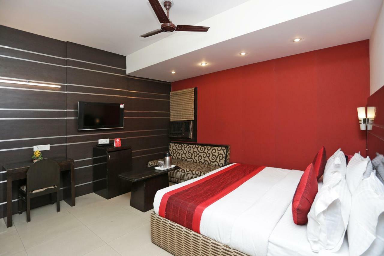 Oyo 13541 Otani Hotel دلهي المظهر الخارجي الصورة