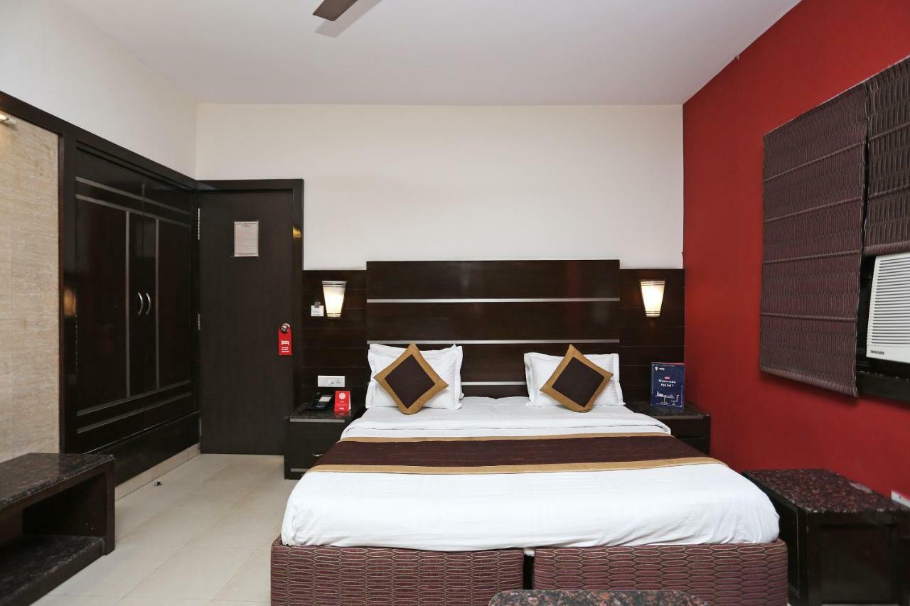 Oyo 13541 Otani Hotel دلهي المظهر الخارجي الصورة